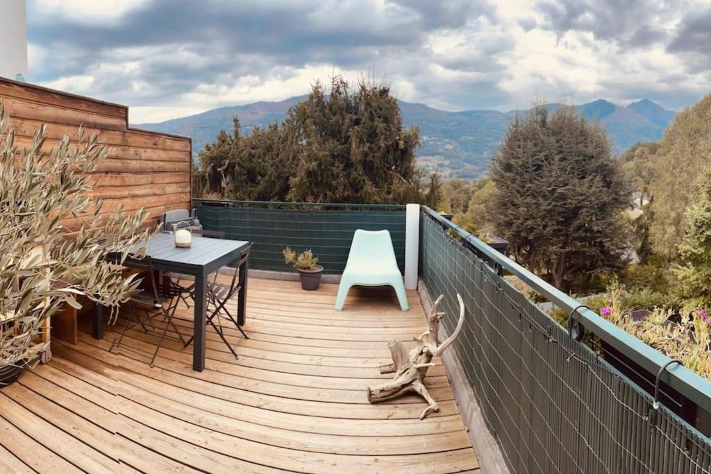 Appart Renove Au Calme Belle Vue Saint-Savin  Kültér fotó